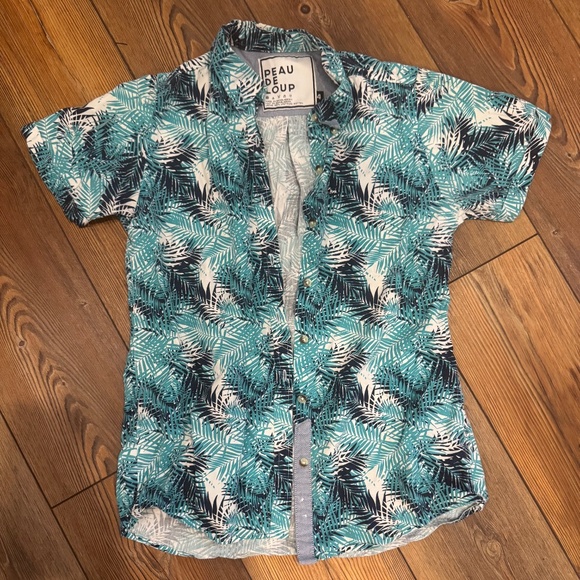Peau de Loup Short-Sleeve Button Up Shirt (Size 4) - Picture 1 of 2